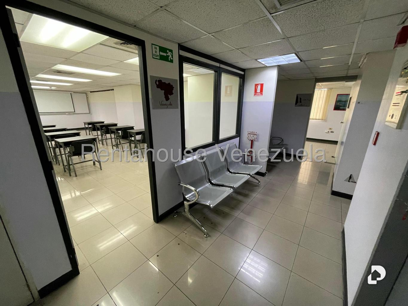 Oficina en Parroquia Catedral, Caracas – 14