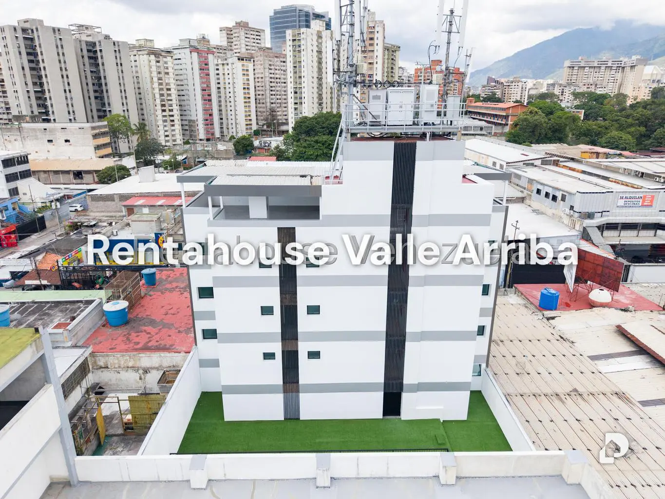 Edificio en Boleíta Sur, Caracas – 13