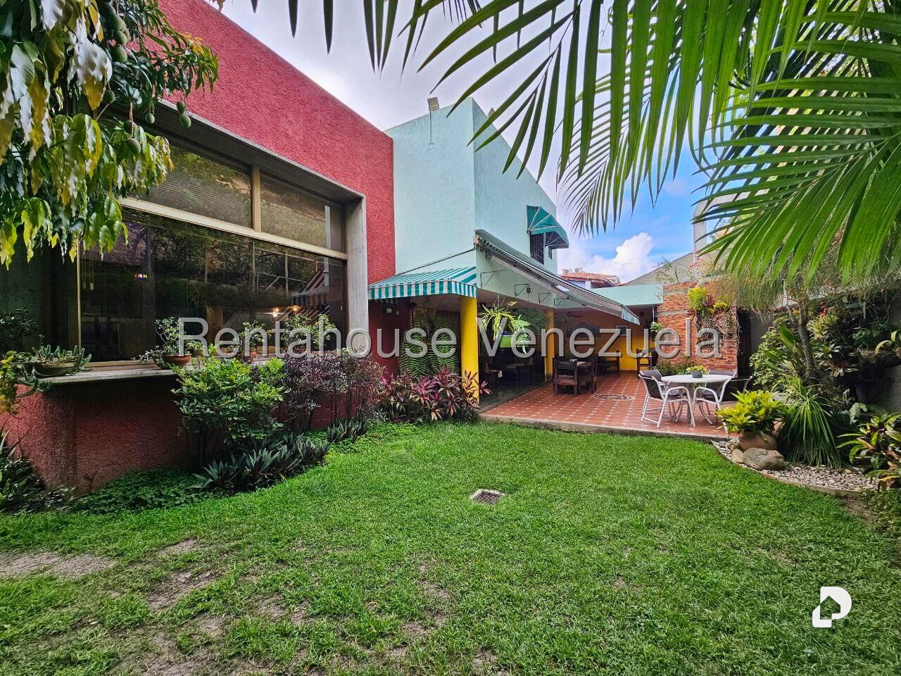 House in La Tahona, Caracas – 27