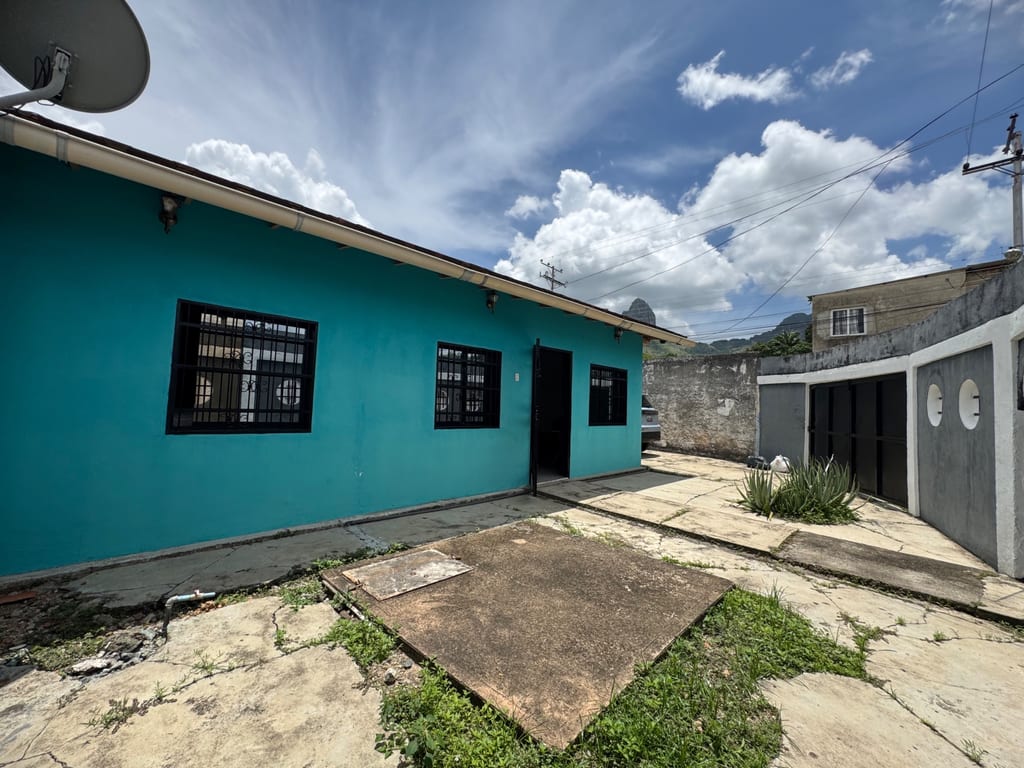 Casa en Urb Rómulo gallegos, San Juan de los Morros - 1