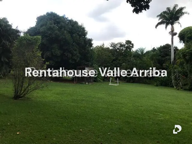 Casa en Los Chorros, Caracas – 16