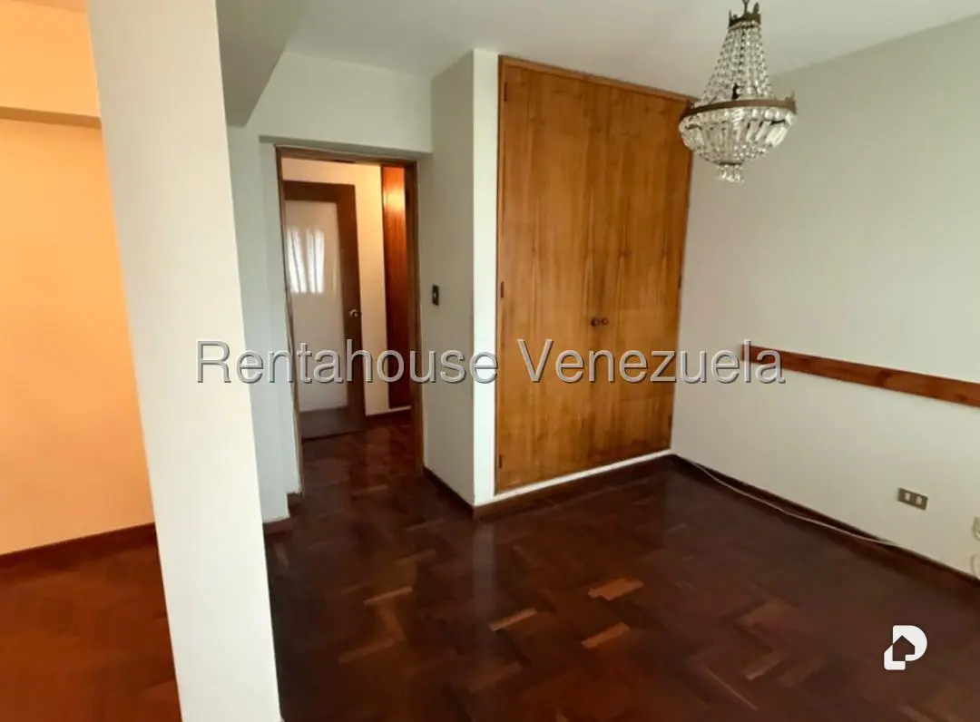 Apartamento en Colinas de Santa Mónica, Caracas – 7