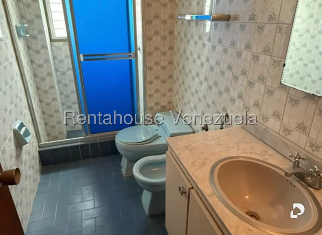 Apartamento en Colinas de Santa Mónica, Caracas – 23