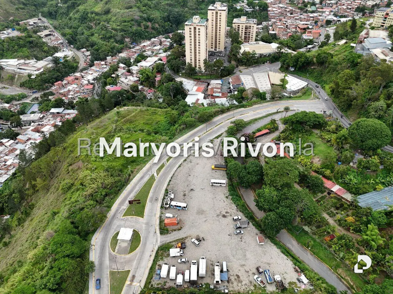 Terreno en El Placer, Caracas – 1