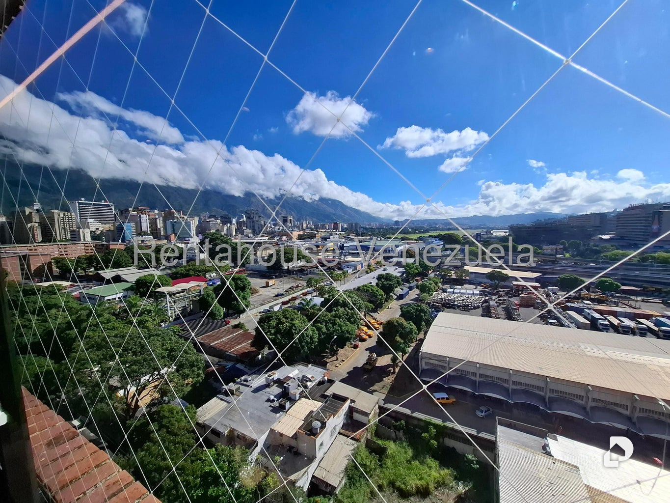 Apartamento en El Rosal, Caracas – 15