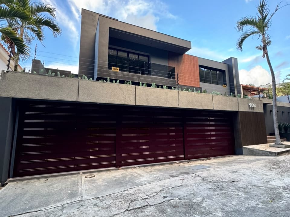 Casa en La Tahona, Baruta - 1