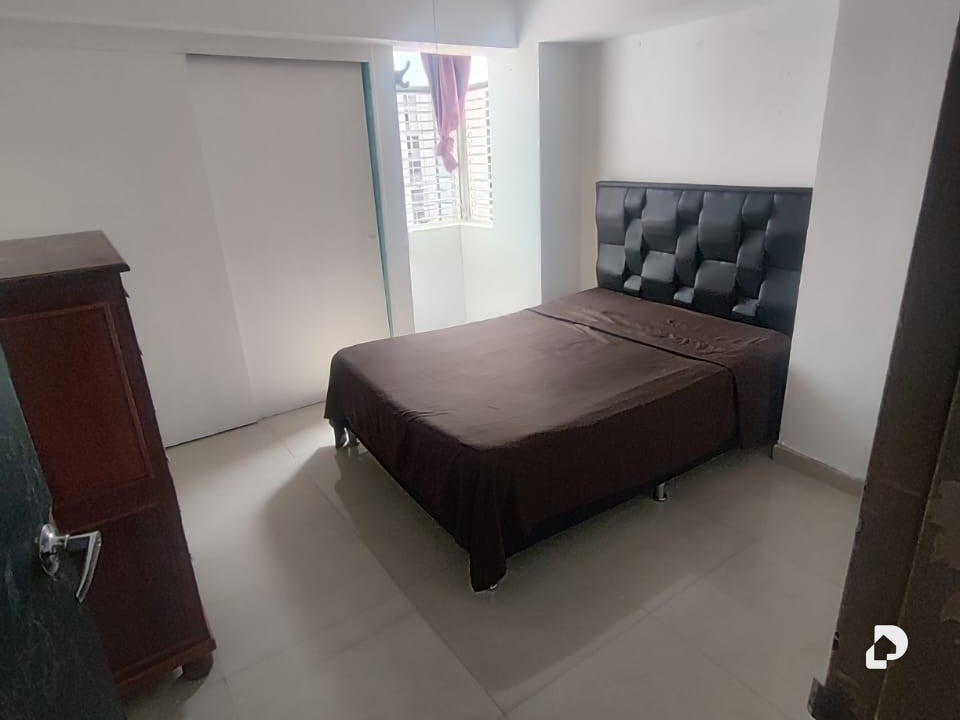 Habitación en La California, Caracas – 1