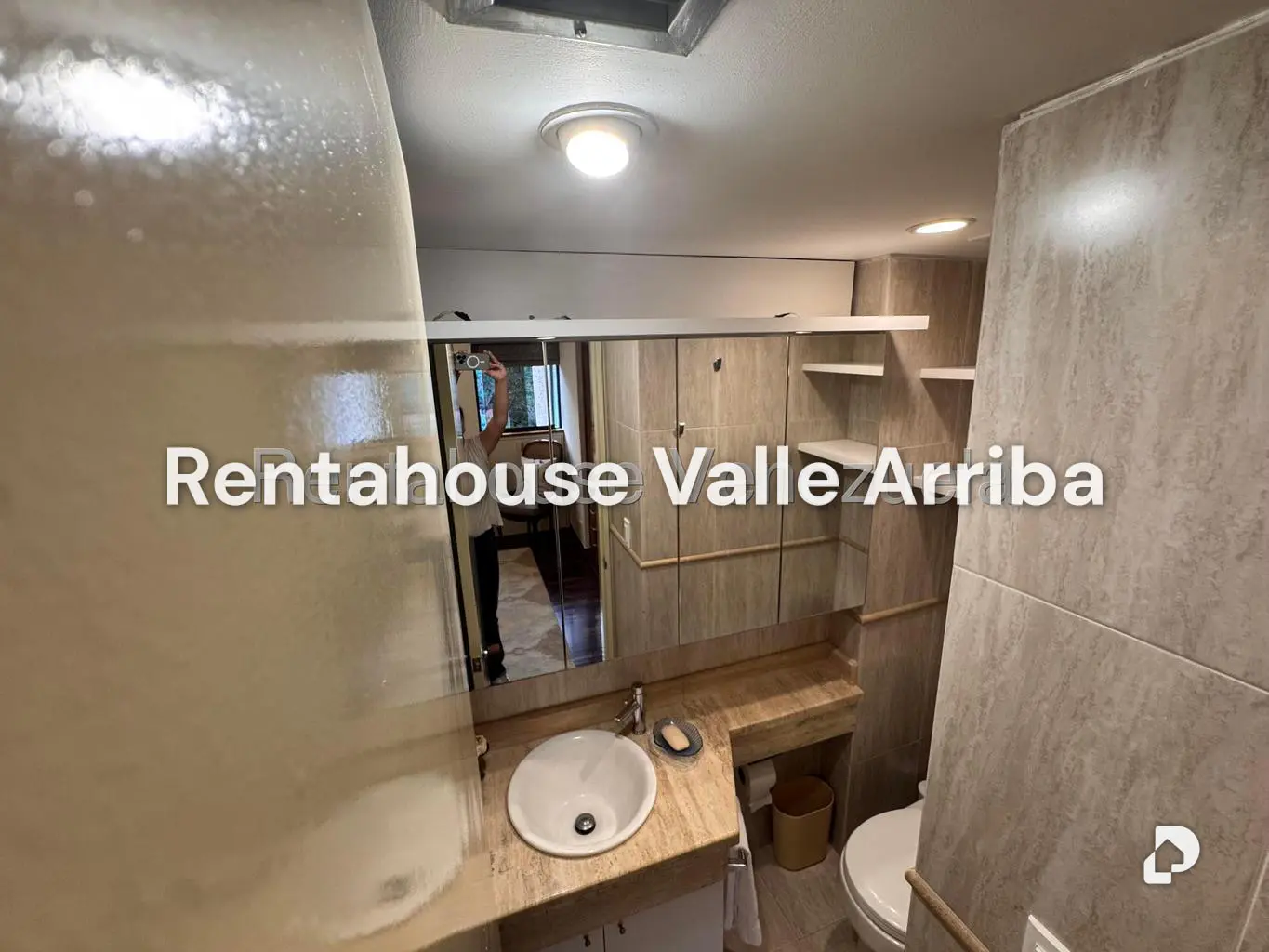 Apartamento en Colinas de Valle Arriba, Caracas – 16