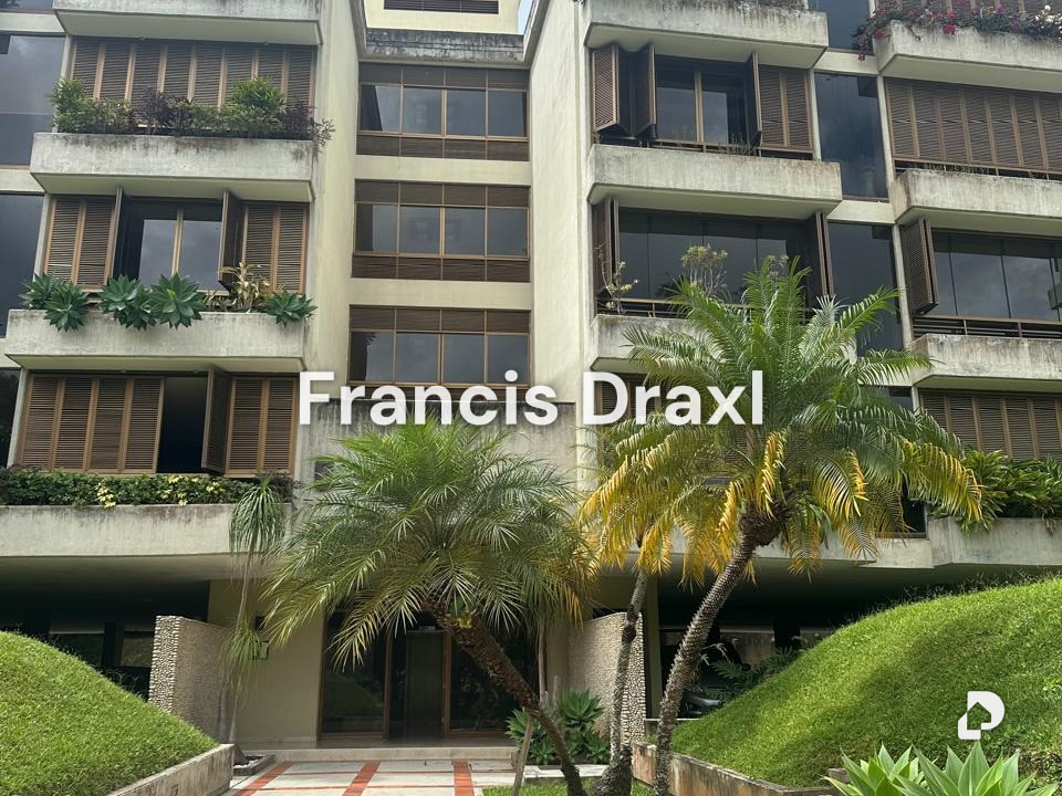 Apartamento en La Lagunita, Caracas – 12