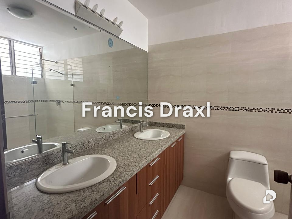 Apartamento en La Lagunita, Caracas – 9