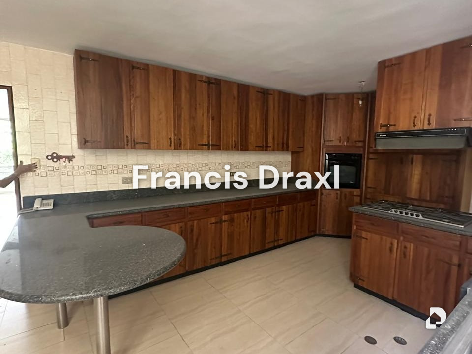 Apartamento en La Lagunita, Caracas – 8