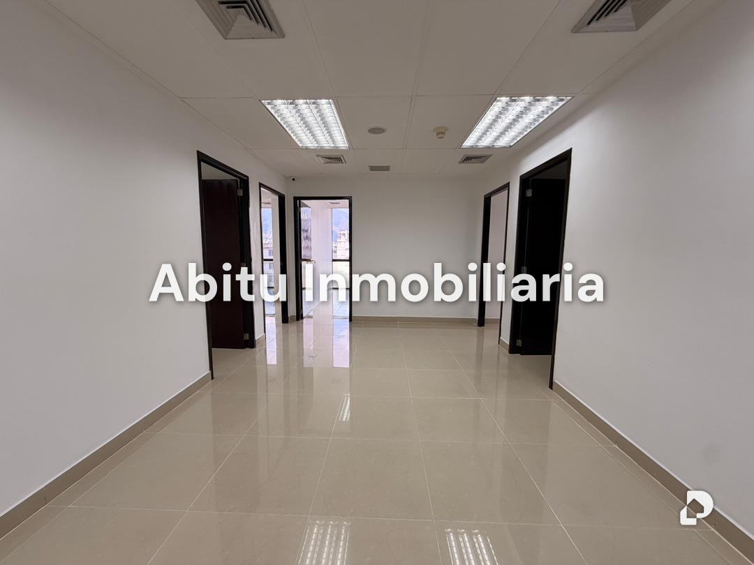 Oficina en Chuao, Caracas – 14