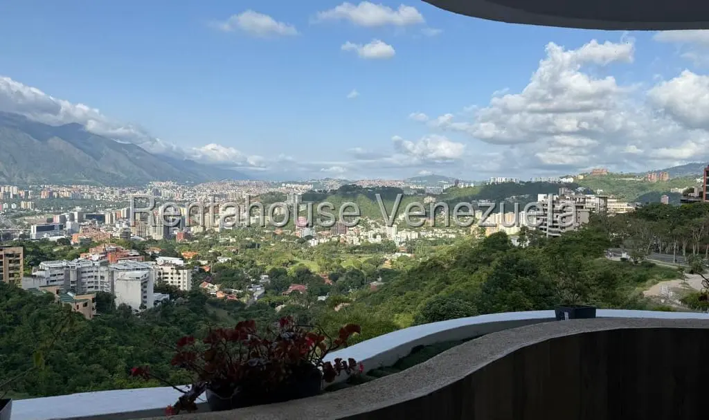 Apartment in Colinas de Valle Arriba, Caracas - 1