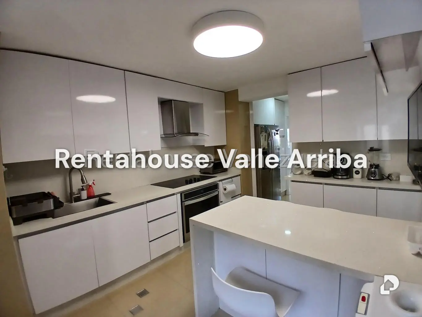 Apartamento en Colinas de Valle Arriba, Caracas – 12