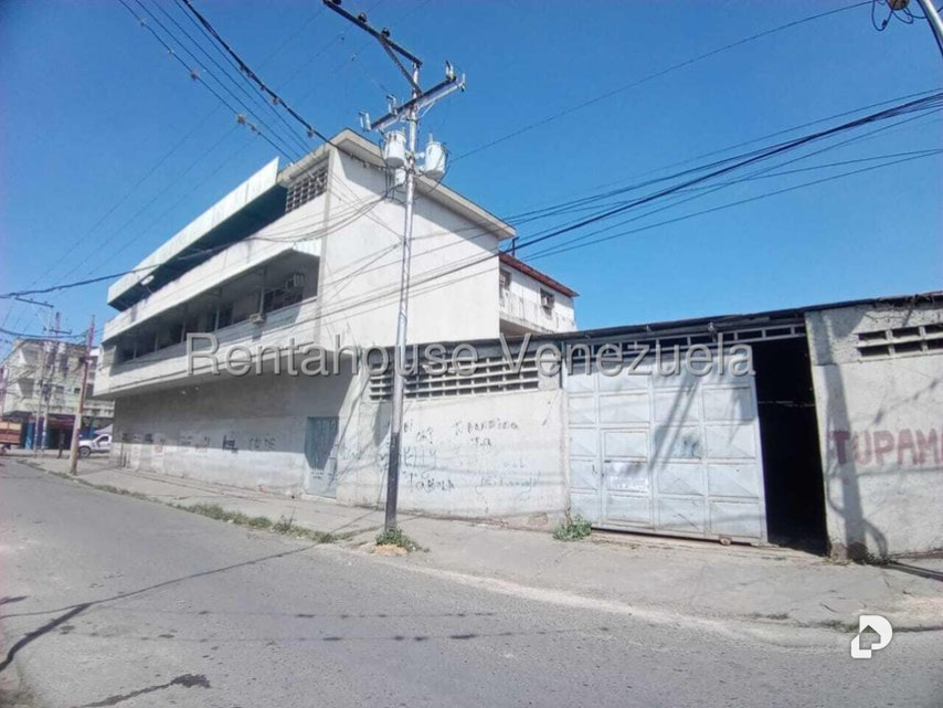 Edificio en Güigüe – 24