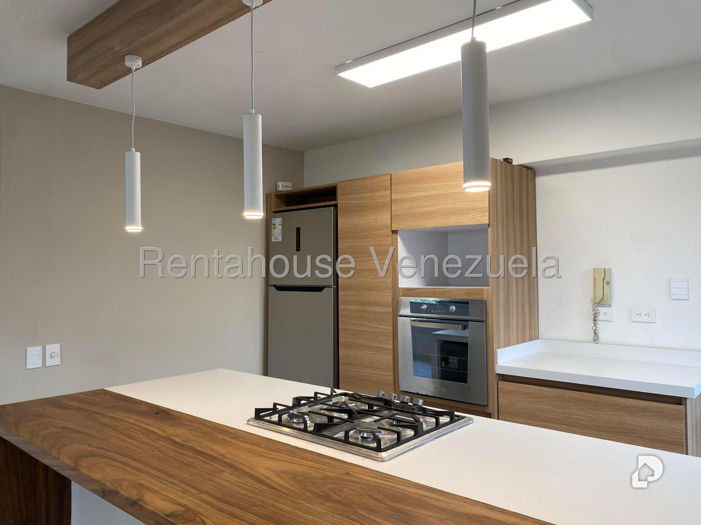 Apartamento en Los Palos Grandes, Caracas – 10
