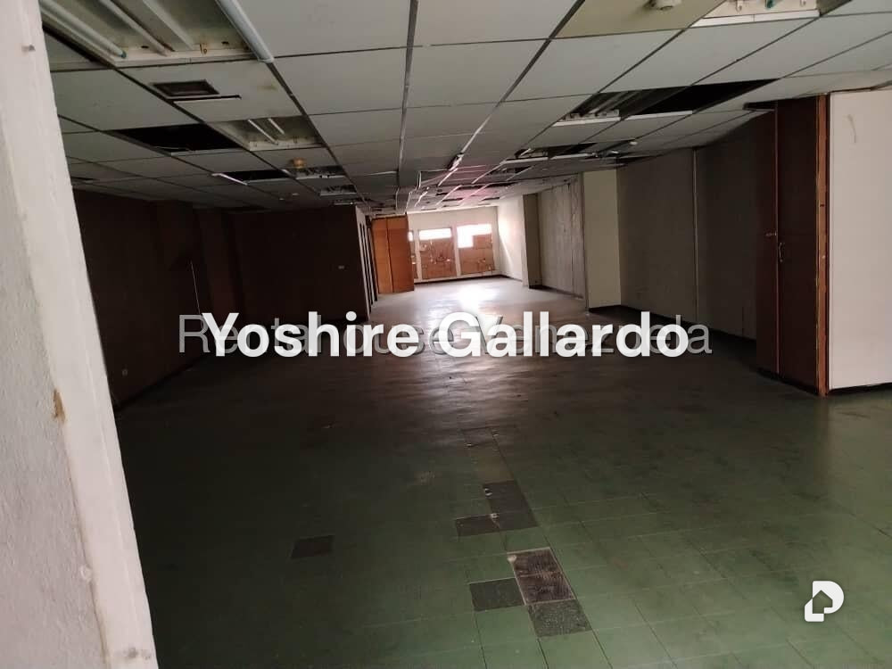 Local comercial en Parroquia La Candelaria, Caracas – 1