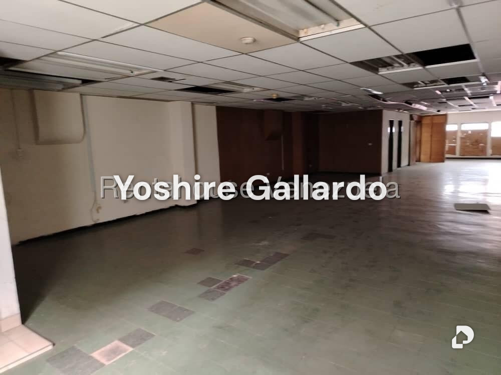 Local comercial en Parroquia La Candelaria, Caracas – 4