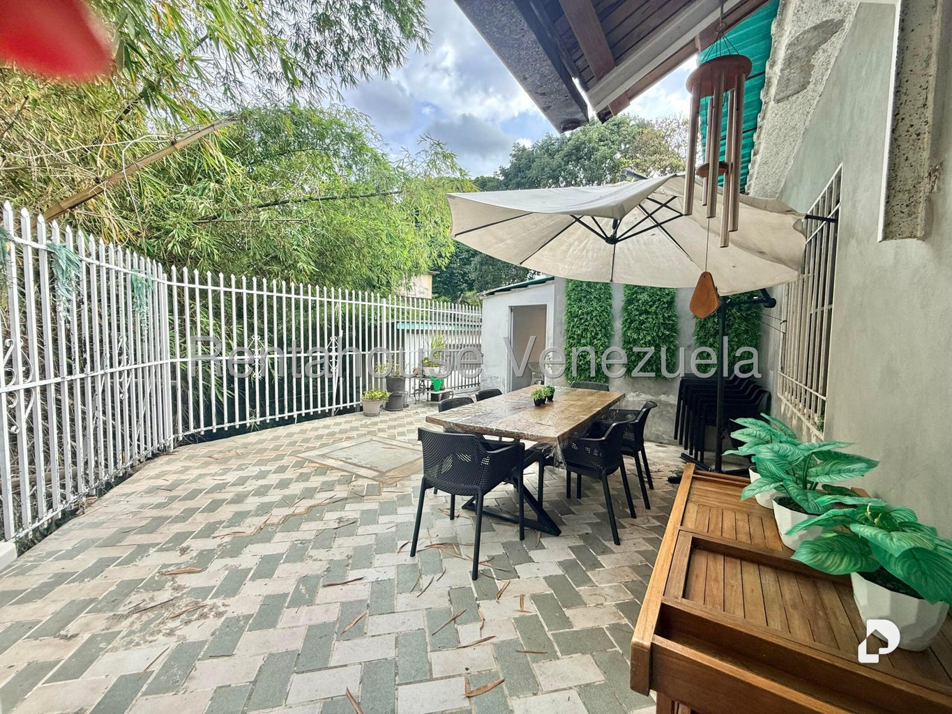 Casa en La Floresta, Caracas – 14