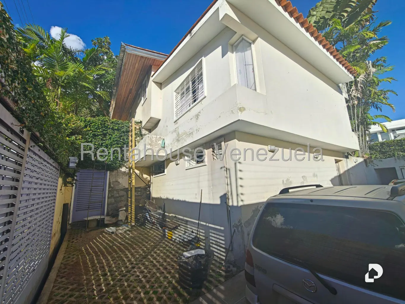 Casa en Alta Florida, Caracas – 14