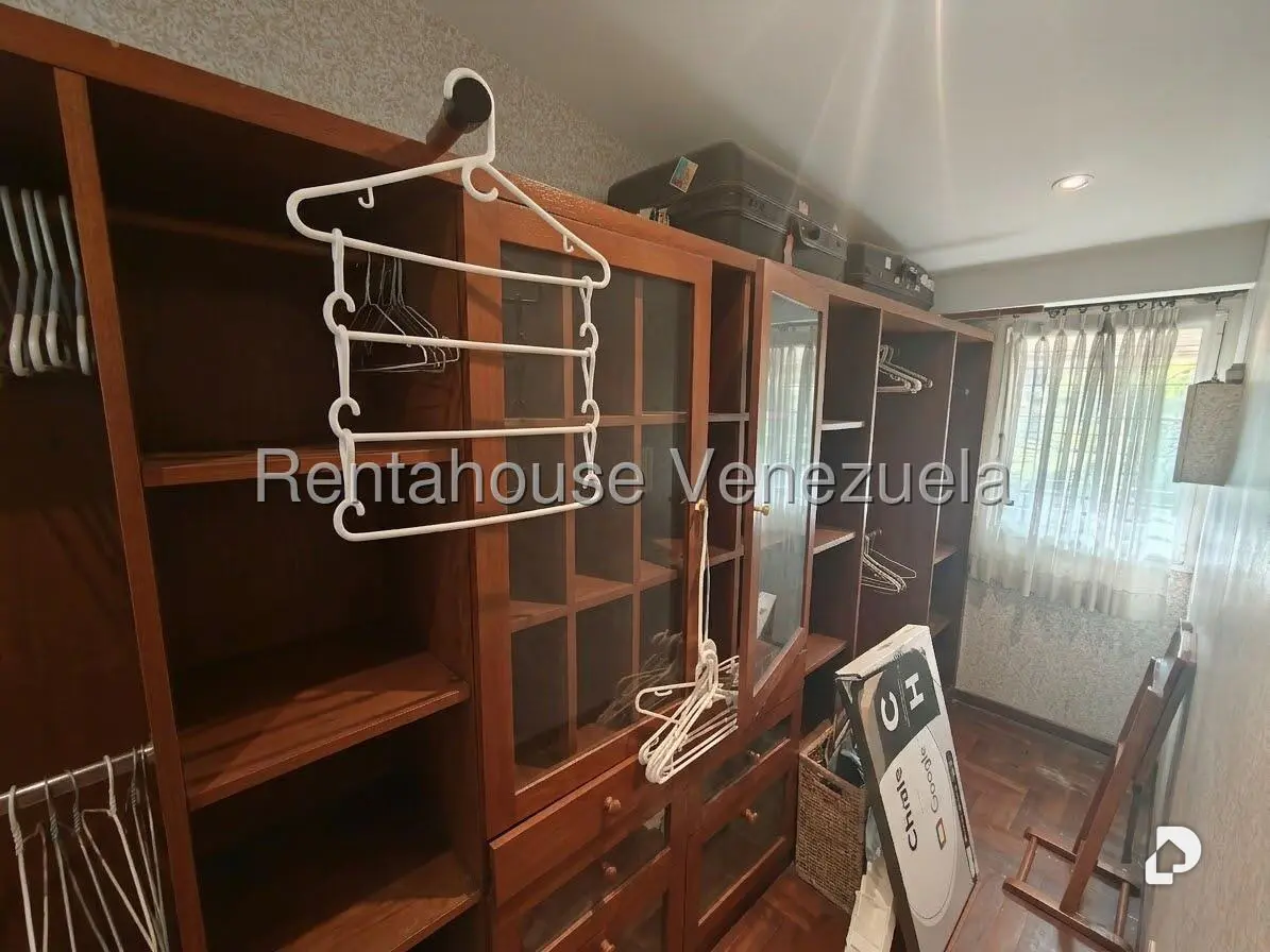 Casa en Alta Florida, Caracas – 16