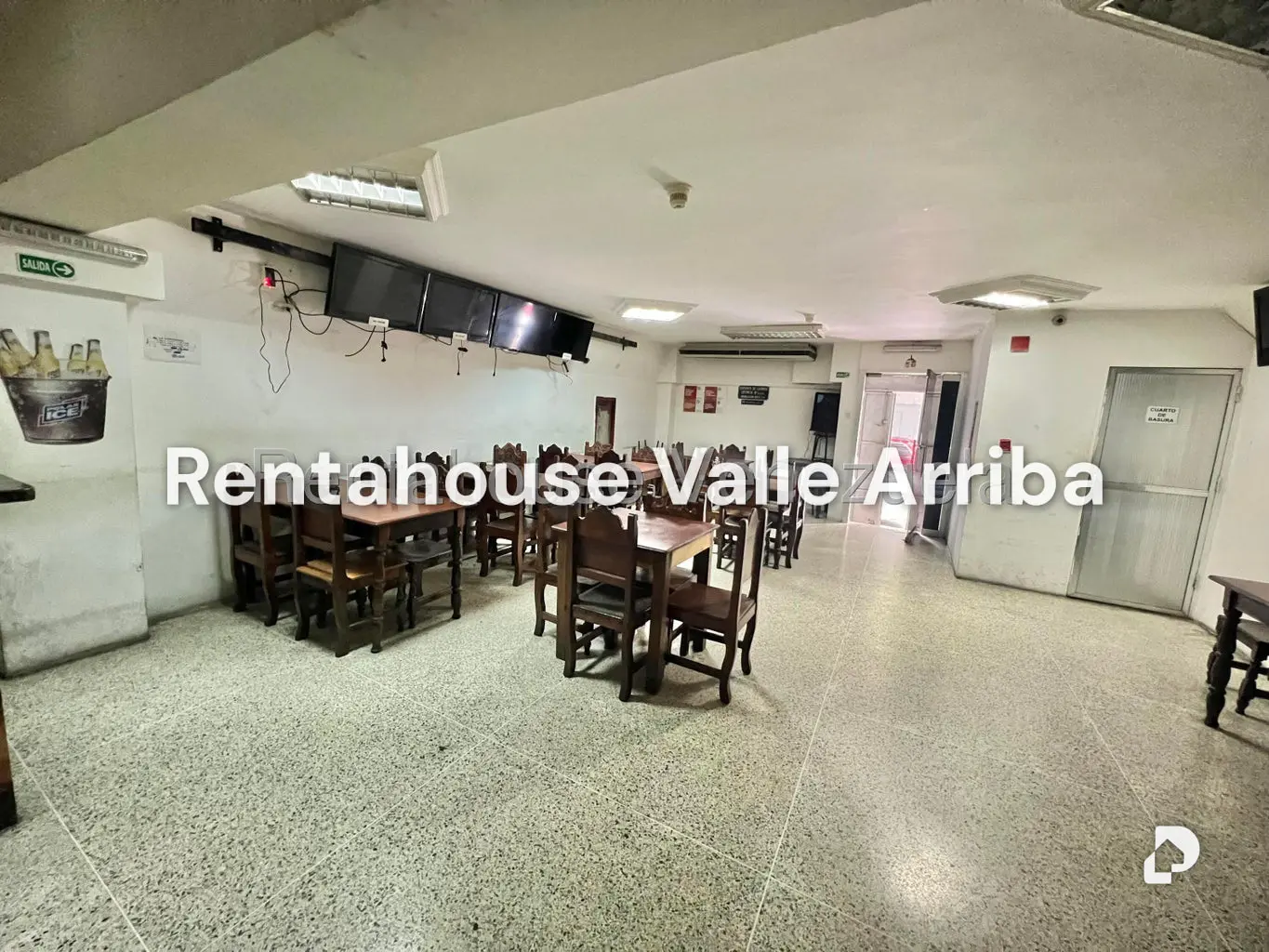 Local comercial en Parroquia La Candelaria, Caracas – 7