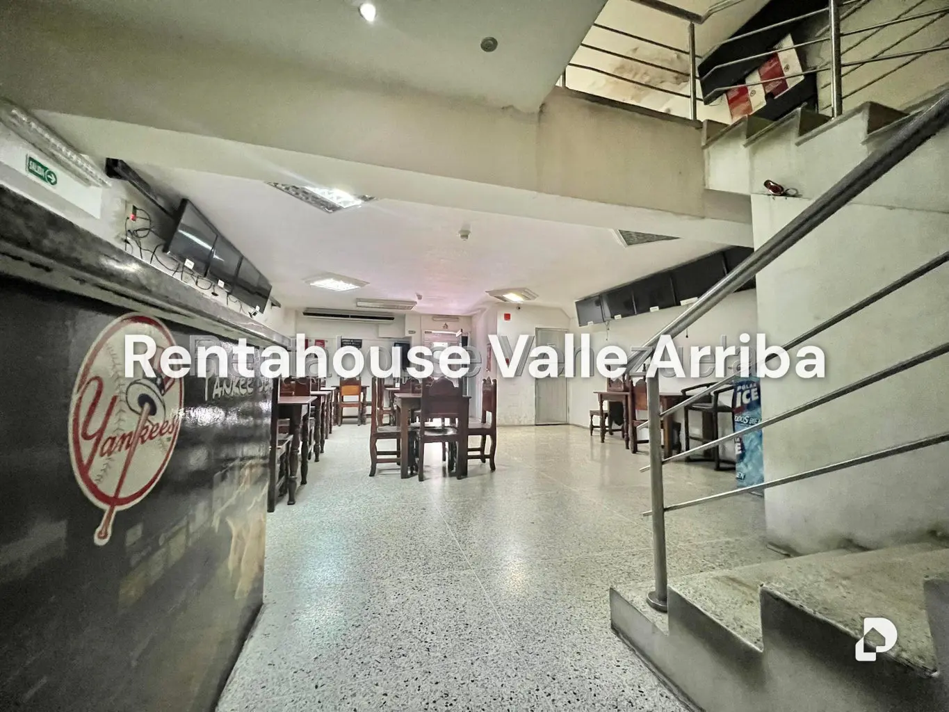 Local comercial en Parroquia La Candelaria, Caracas – 3