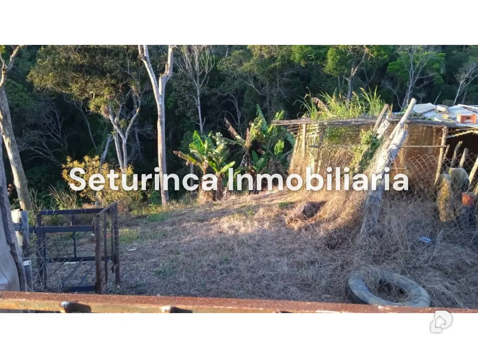 Land in El Junquito, Caracas – 3