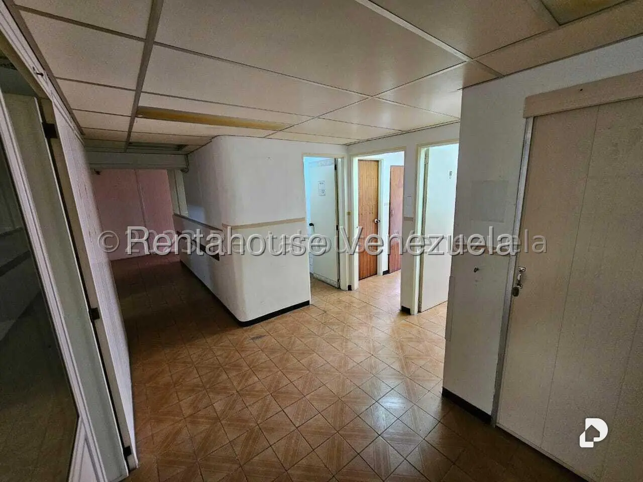 Local comercial en El Picacho, San Antonio de Los Altos – 16