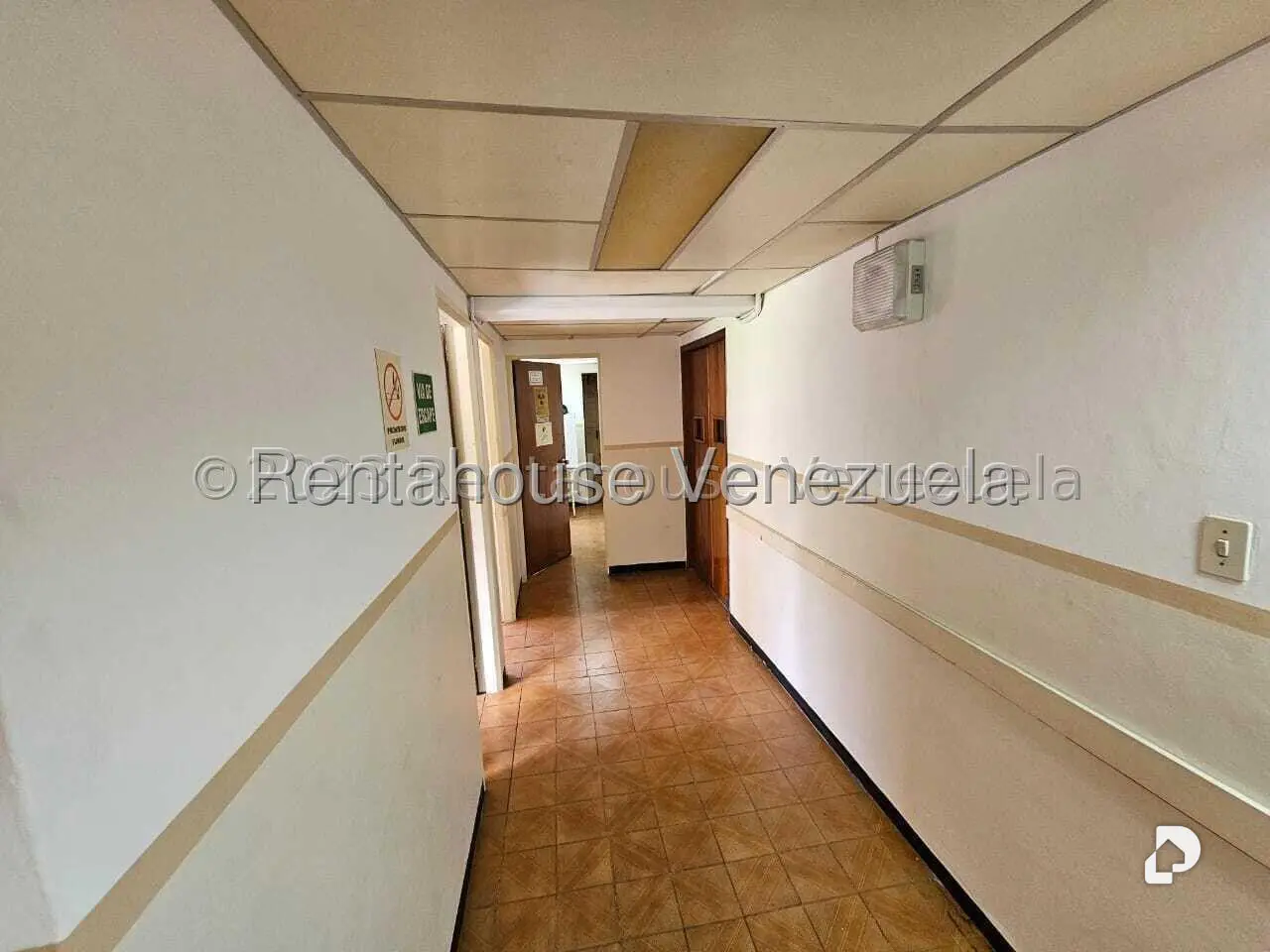 Local comercial en El Picacho, San Antonio de Los Altos – 9