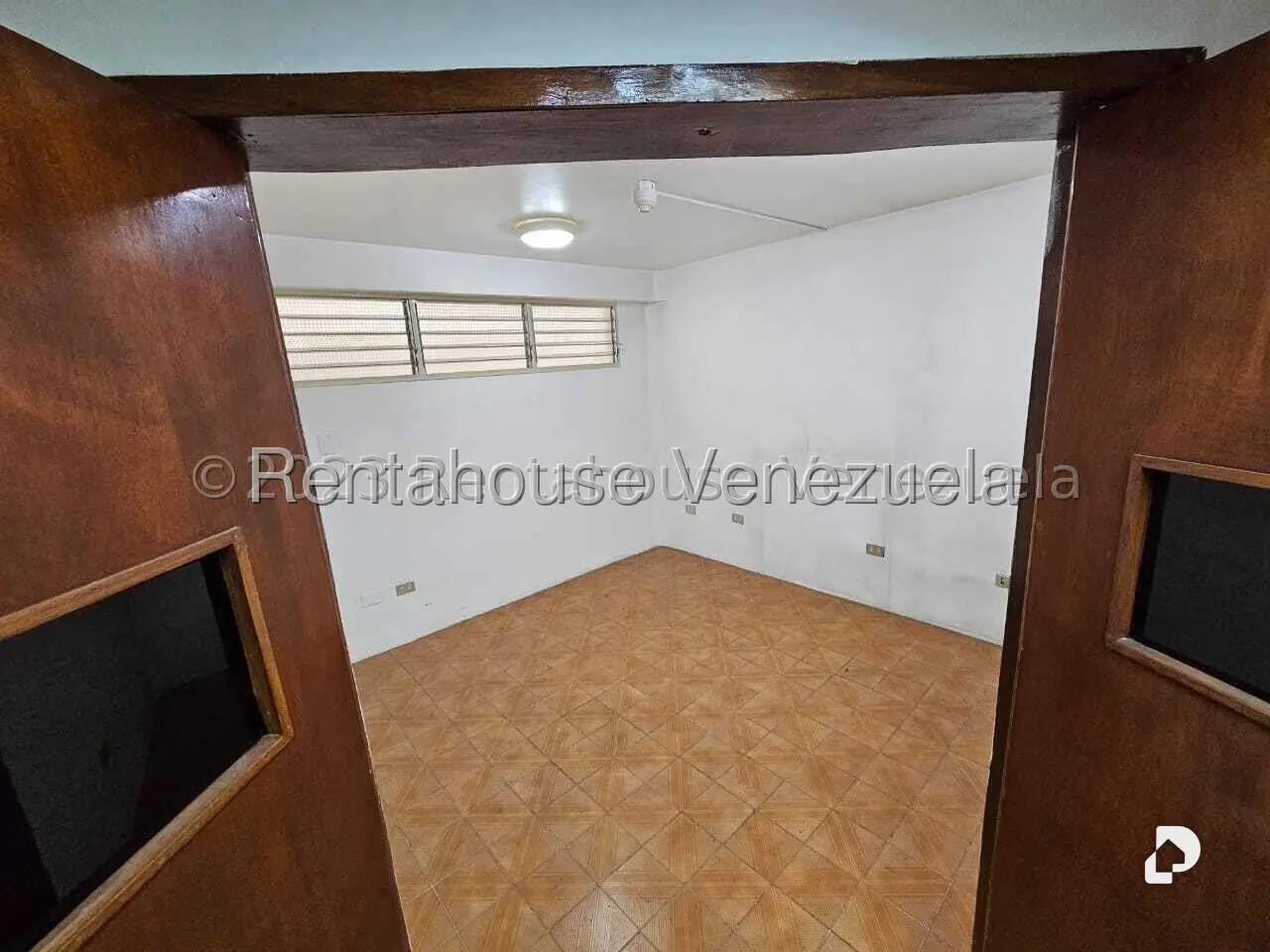 Local comercial en El Picacho, San Antonio de Los Altos – 6
