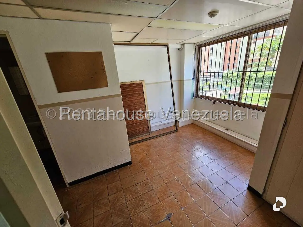 Local comercial en El Picacho, San Antonio de Los Altos – 8