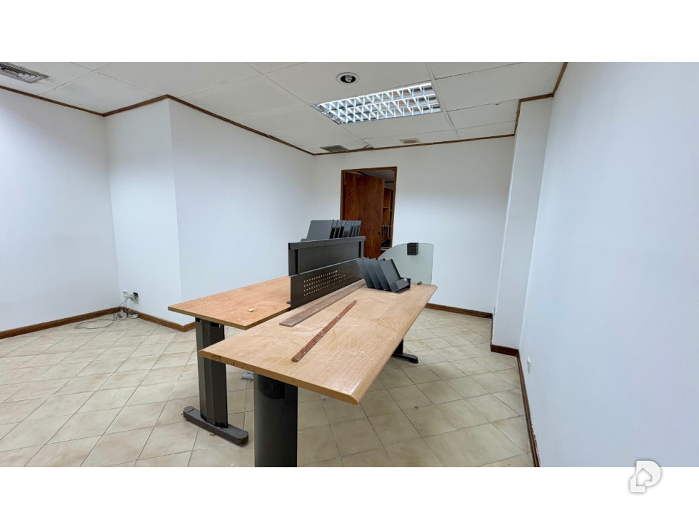 Office in La California Norte, Caracas – 2