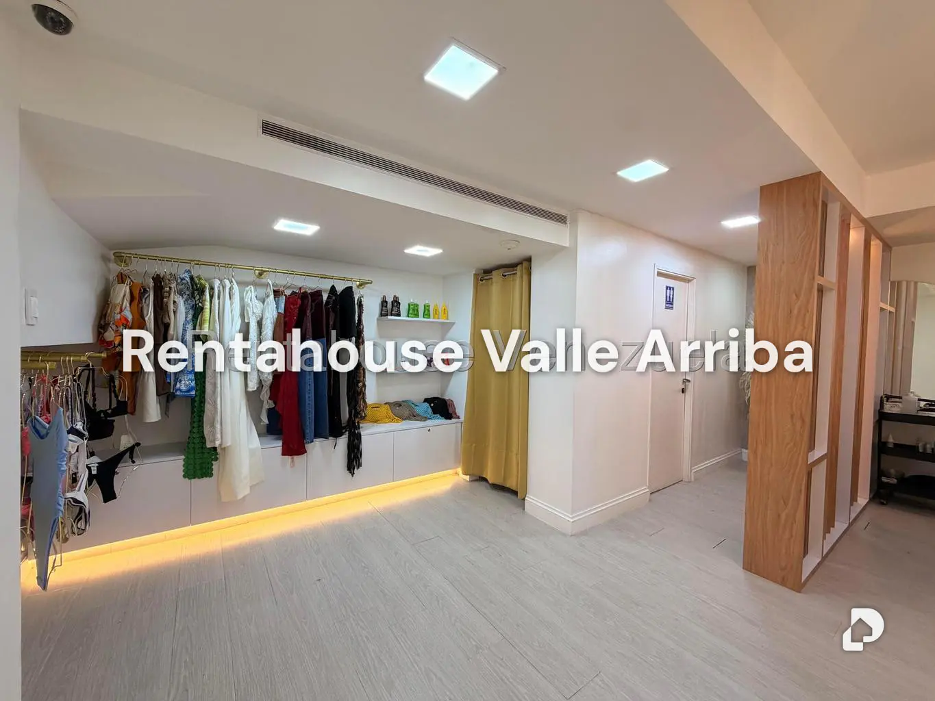 Local comercial en Las Mercedes, Caracas – 15