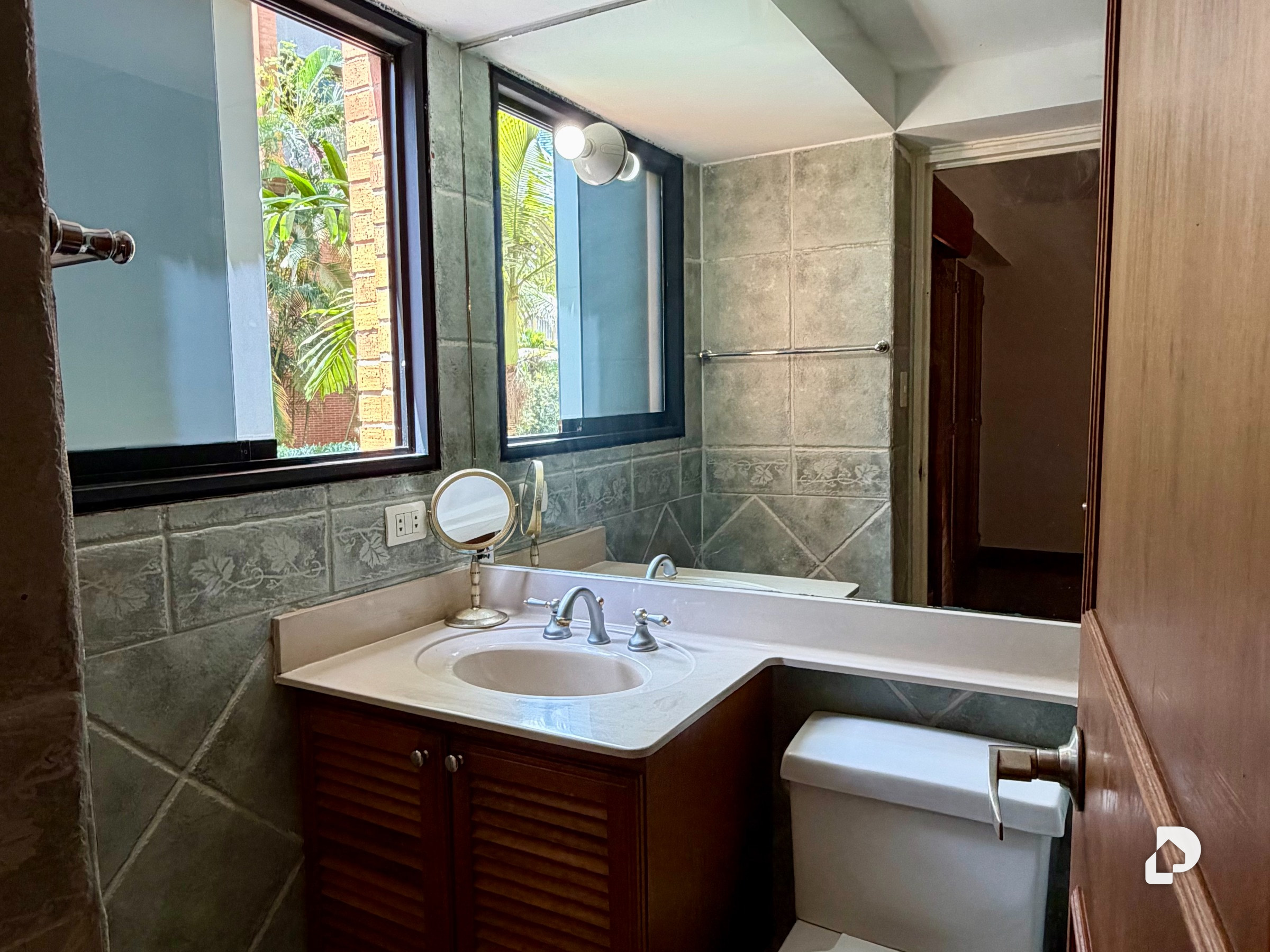 Apartment in La Lagunita, Caracas – 22