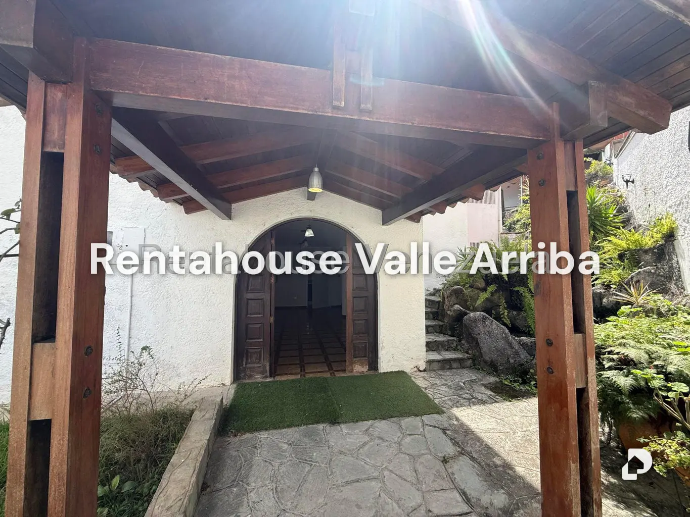Casa en Alto Prado, Caracas – 2