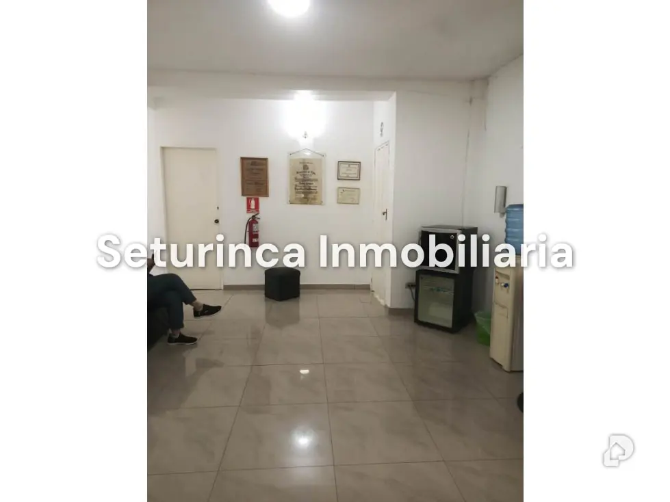 Office in El Marqués, Caracas – 14