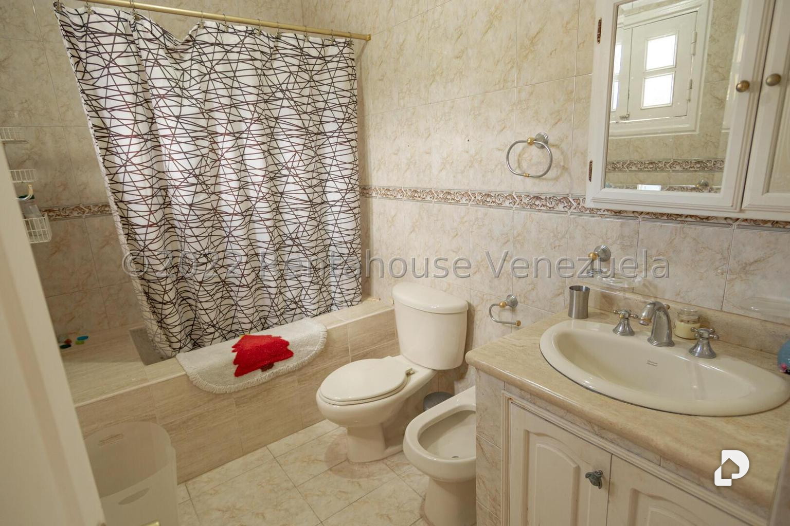 Casa en El Placer, Caracas – 28
