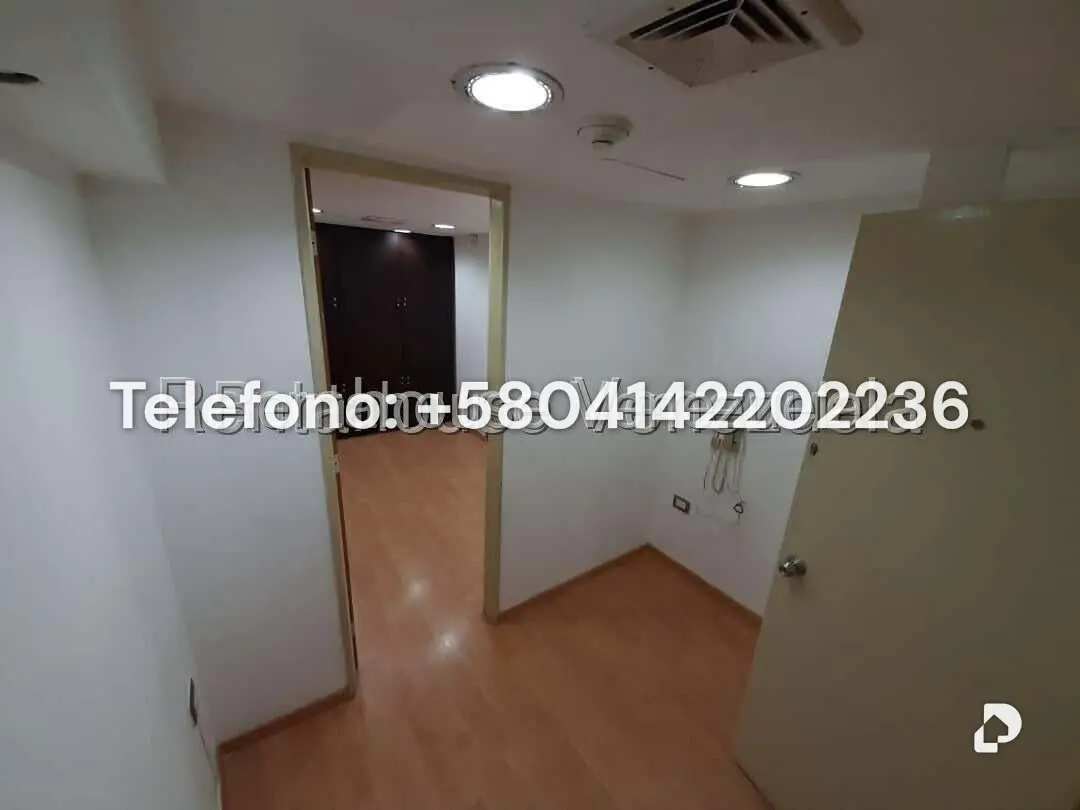 Oficina en Chuao, Caracas – 15