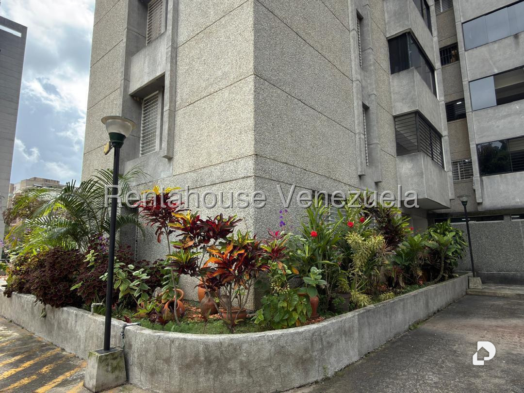 Apartamento en La Boyera, Caracas – 1