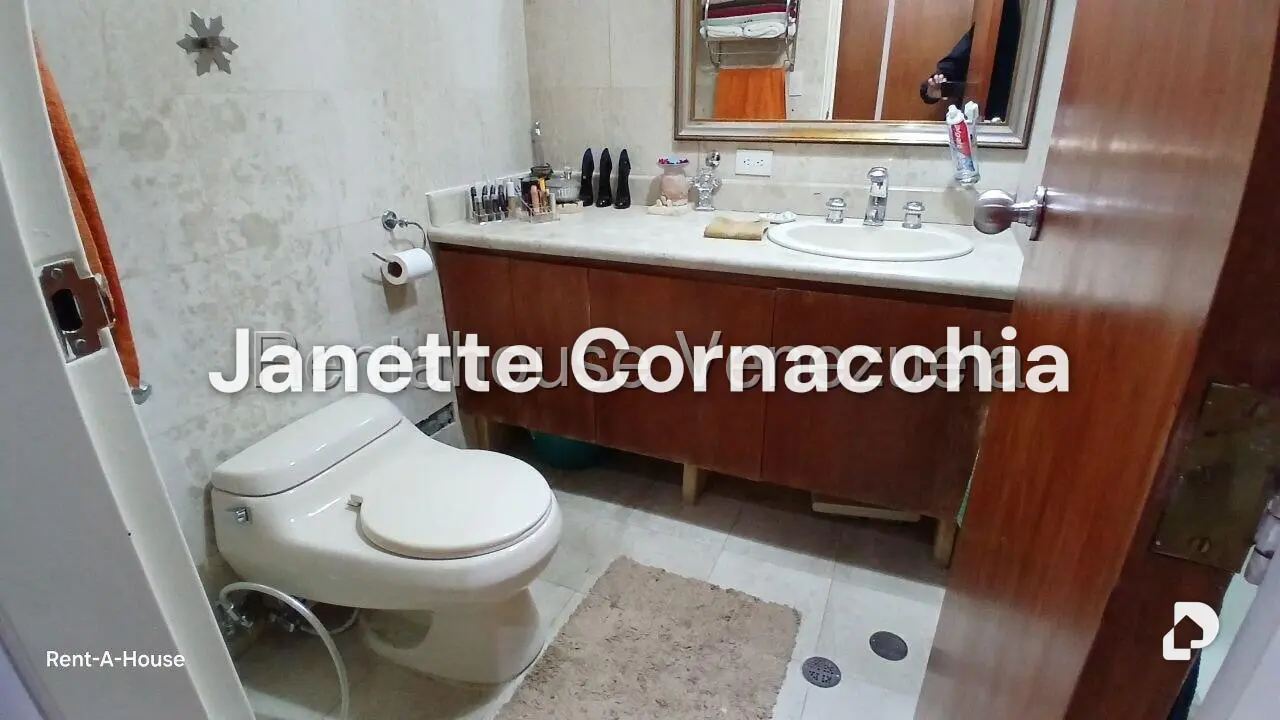 Apartamento en El Rosal, Caracas – 30