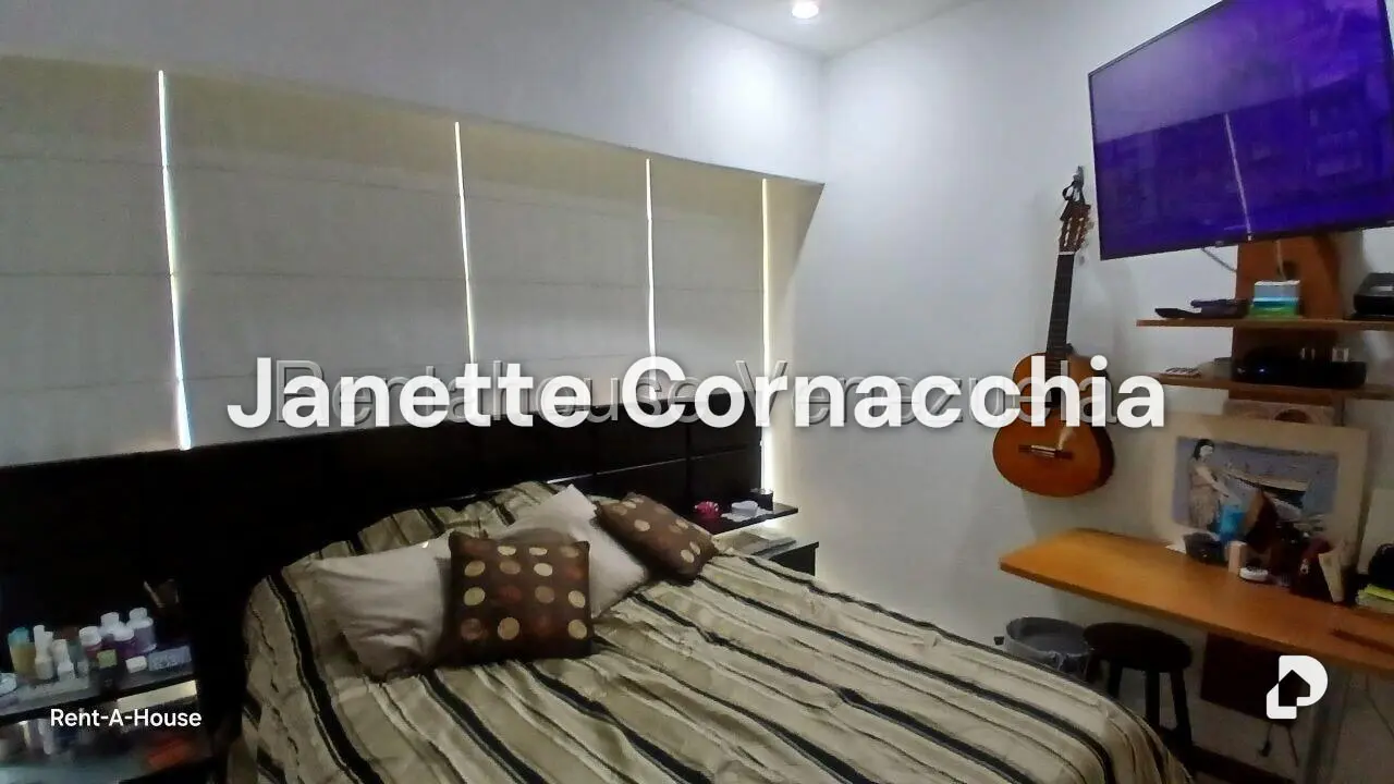 Apartamento en El Rosal, Caracas – 25