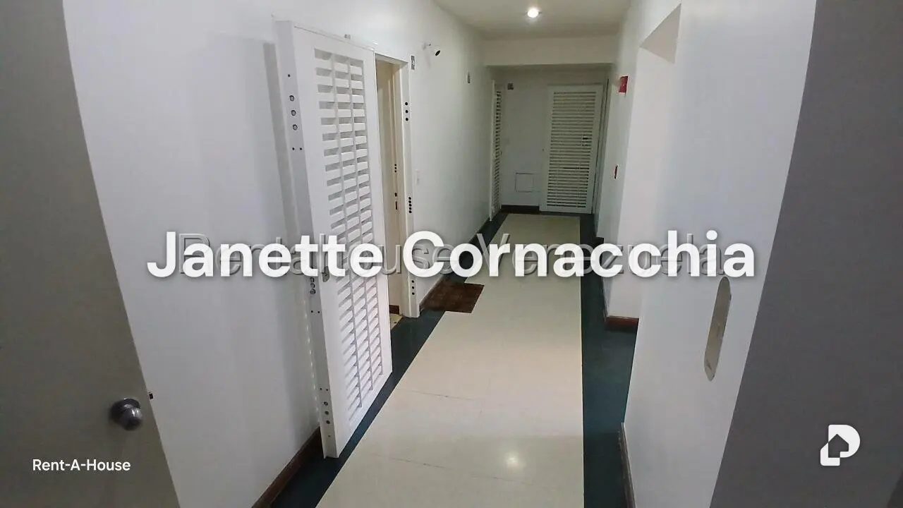 Apartamento en El Rosal, Caracas – 7