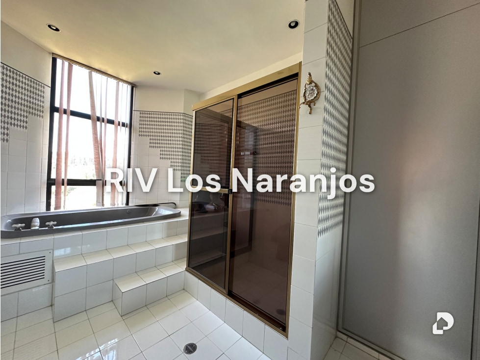 Apartamento en Colinas de Tamanaco, Caracas – 16