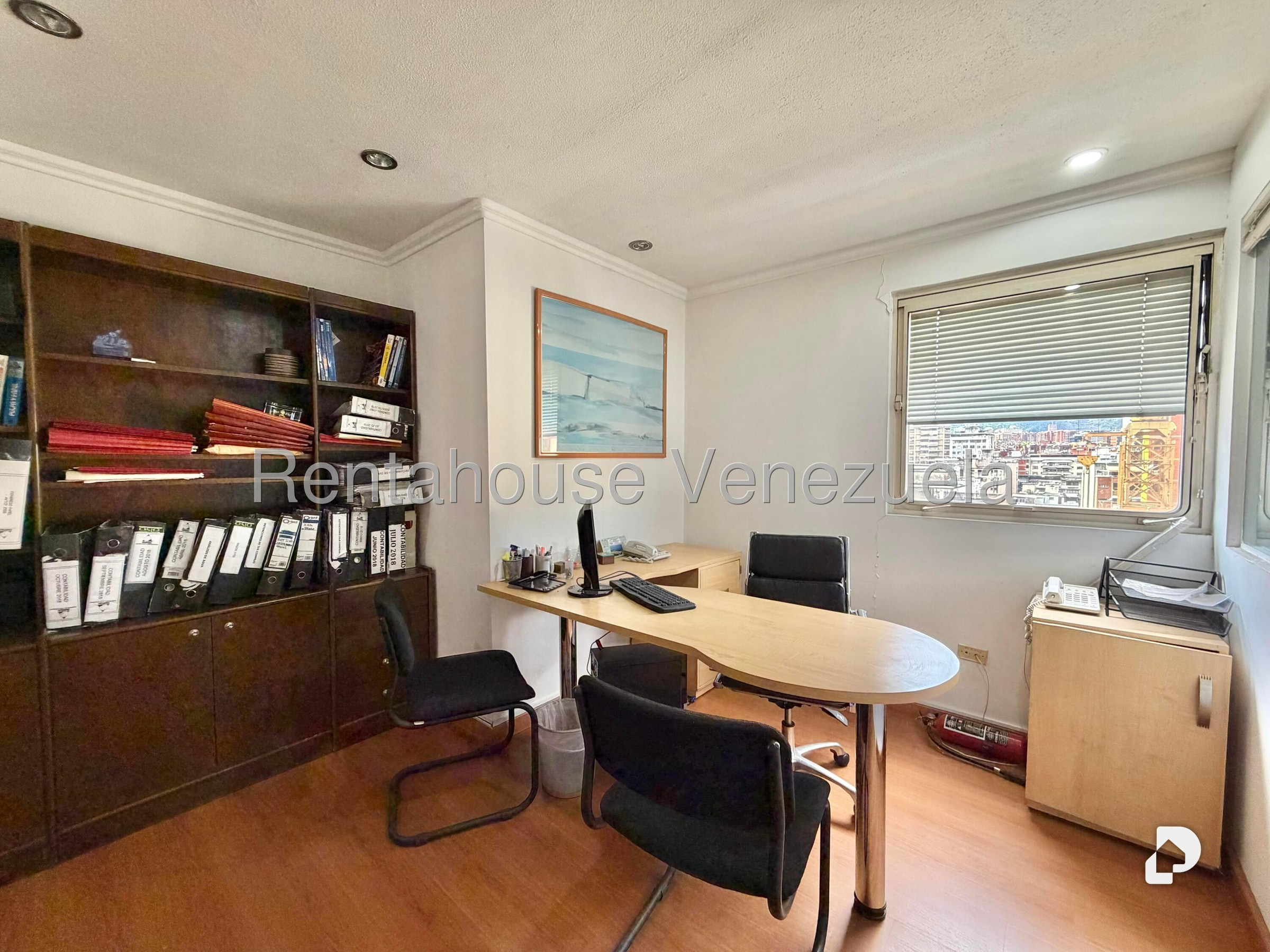 Local comercial en El Rosal, Caracas – 8