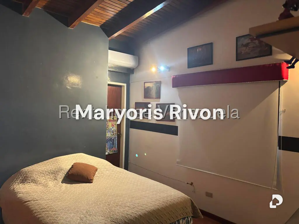 Casa en Alto Prado, Caracas – 23