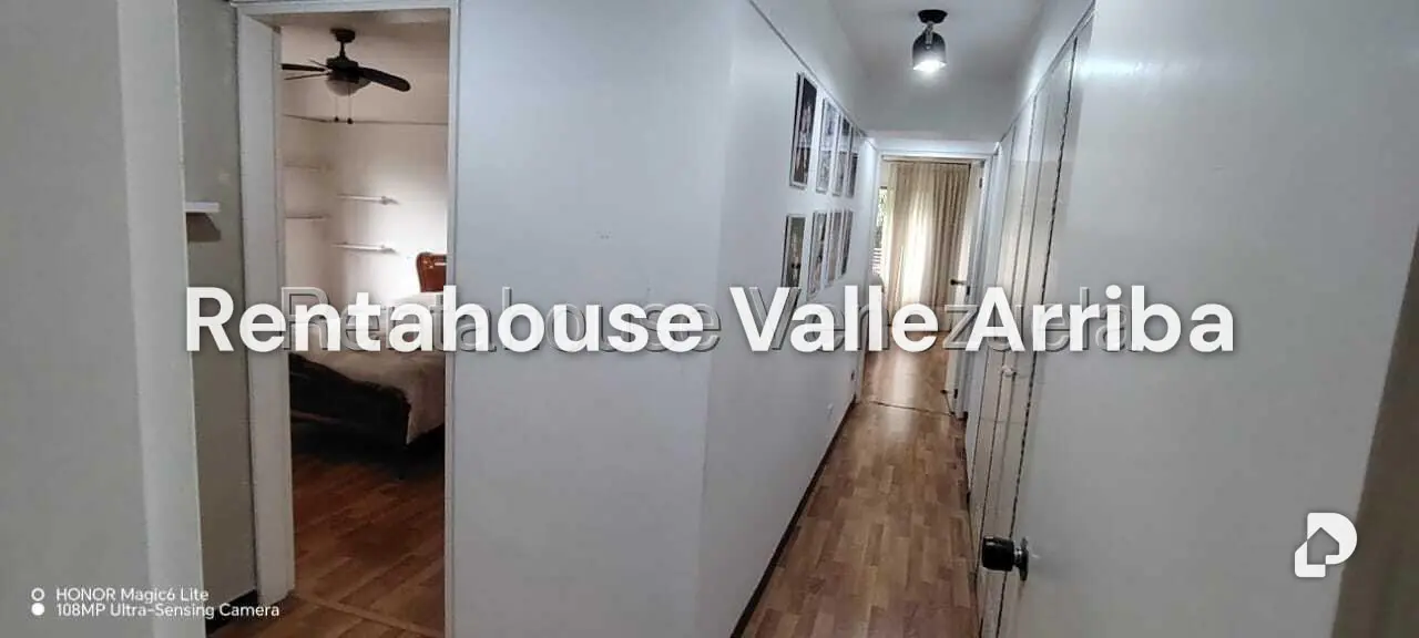 Apartamento en La Florida, Caracas – 20