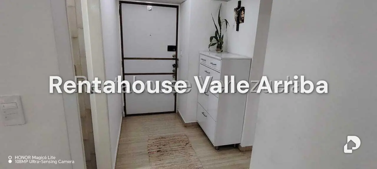 Apartamento en La Florida, Caracas – 3