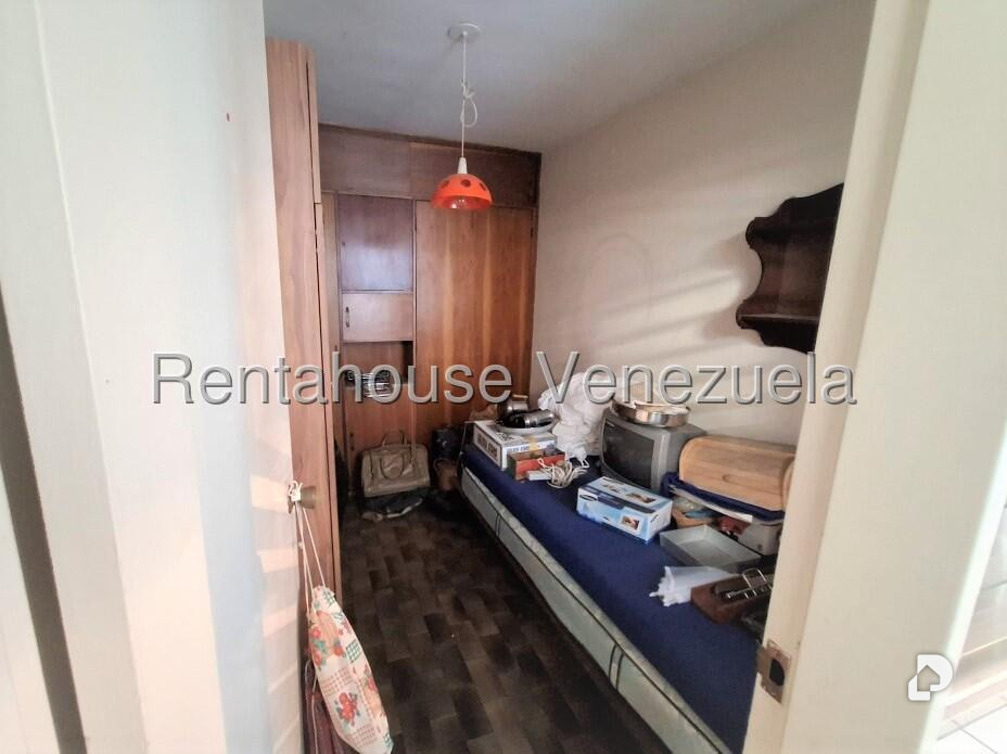 Apartment in La Florida, Caracas – 29