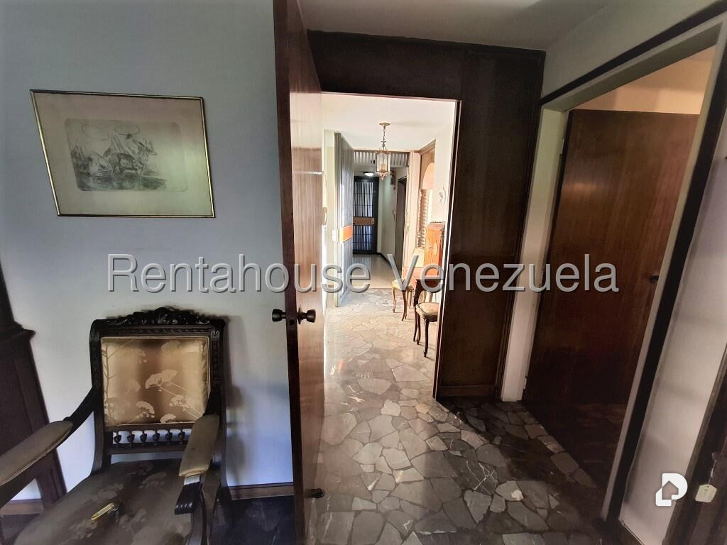 Apartment in La Florida, Caracas – 14
